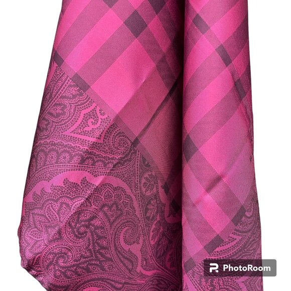 NWT Absolutely Stunning BURBERRY Silk Scarf Pink/Black- Size 27"x27" - Picture 8 of 14